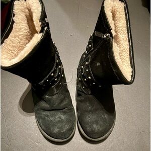 UGG black suede Studded Boots. Super warm and comfortable. Great bootie!